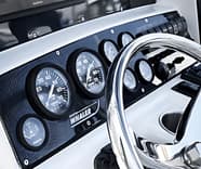 1999 Boston Whaler 26ft 26 yacht sale