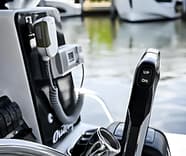 1999 Boston Whaler 26ft - Boston Whaler yacht sale