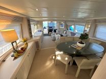 the best price on LADY AMANDA 2006