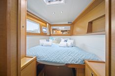 Buy a yacht Majestic 450