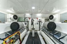 Aussie Rules 92 Enclosed Bridge