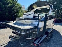 Buy a yacht 2019 Monterey 278 SS KNX 2019