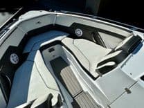 the best price on 2019 Monterey 278 SS KNX