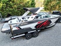 best yacht sales deals 2019 Monterey 278 SS KNX 26