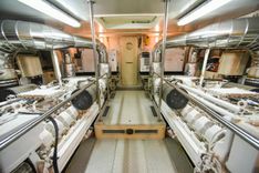 Buy a yacht FERRETTI 881