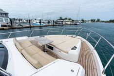 SLIDE - Absolute Yachts