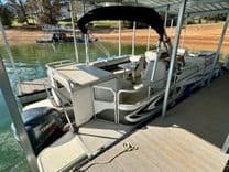 Стоимость яхты 08 Manitou Legacy 24 Tritoon NLDF