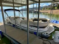 Купить яхту 08 Manitou Legacy 24 Tritoon NLDF Legacy 24 Tritoon в Shestakov Yacht Sales