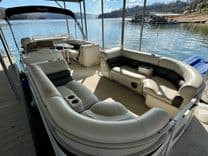 Купить яхту 08 Manitou Legacy 24 Tritoon NLDF в Shestakov Yacht Sales