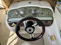 Лучшая цена на 08 Manitou Legacy 24 Tritoon NLDF - MANITOU