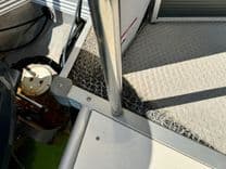 Продажа яхты 08 Manitou Legacy 24 Tritoon NLDF Legacy 24 Tritoon