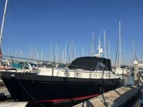 the best price on LIO KAI - GRAND BANKS MARINE