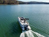 Купить яхту 08 Manitou Legacy 24 Tritoon NLDF - MANITOU в Shestakov Yacht Sales