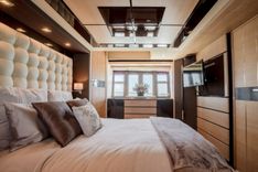 Buy a DRAKKAR Evolution at Shestakov Yacht Sales