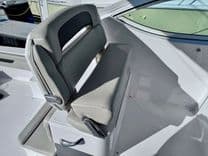 Buy a yacht Seanior Moment 370 Aegean