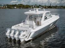 Лучшая цена на Sea and Sand II - INTREPID POWERBOATS INC.