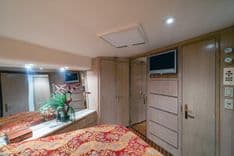 Лучшая цена на ENCHANTRESS 1997