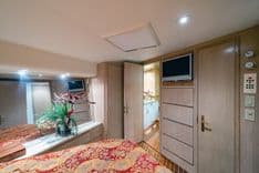 Стоимость яхты ENCHANTRESS 65