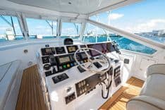 Купить яхту ENCHANTRESS - Hatteras в Shestakov Yacht Sales