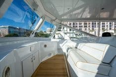 ENCHANTRESS - Hatteras