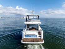 Buy a H2OFFICE 52 at Shestakov Yacht Sales