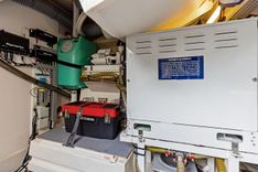 best yacht sales deals H2OFFICE 520 Flybridge