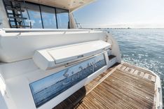 Buy a yacht H2OFFICE - PRESTIGE