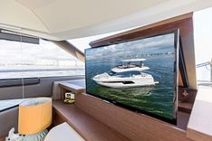 the best price on H2OFFICE 52