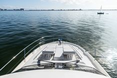 Buy a yacht H2OFFICE