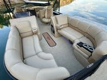 best yacht sales deals 019 Harris Solstice 220 CWDH NLSR