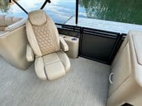 019 Harris Solstice 220 CWDH NLSR 2019 yacht sale