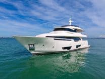 best yacht sales deals 2015 Custom Line Navetta 28 - Custom Line