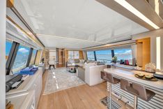 the best price on 2015 Custom Line Navetta 28 - Custom Line