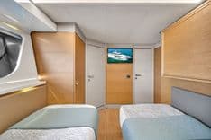 Buy a 2015 Custom Line Navetta 28 at Shestakov Yacht Sales