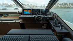 the best price on Yachtooma - PRESTIGE