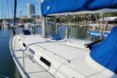 Buy a 2005 Beneteau Cyclades 43 - Beneteau at Shestakov Yacht Sales