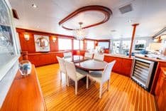 Buy a yacht GRACE Raised Pilothouse