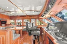 Buy a yacht SEAS TO SEE Cockpit Motor Yacht