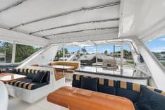Buy a yacht SEAS TO SEE - PARAGON MOTOR YACHTS