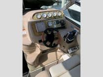 best yacht sales deals 29' LARSON 2004