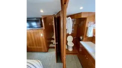 best yacht sales deals Mikelson Nomad 5962 - MIKELSON