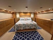 best yacht sales deals Sleepover - Hatteras