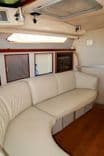 best yacht sales deals Sea Ray 390 Express Cruiser