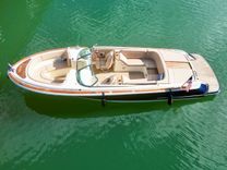 Buy a 018 Chris-Craft Launch 27 Heritage Trim Edition Surf - CHRIS-CRAFT at Shestakov Yacht Sales