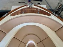 the best price on 018 Chris-Craft Launch 27 Heritage Trim Edition Surf - CHRIS-CRAFT