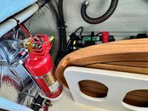 Buy a 018 Chris-Craft Launch 27 Heritage Trim Edition Surf Launch 27 Wake Surf Heritage Trim Edition at Shestakov Yacht Sales