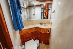 the best price on SOUTHERN BELLE Pilothouse