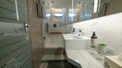 MAGNUM 58 yacht sale