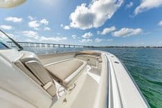 Купить яхту Boston Whaler 330 Outrage 2018 в Shestakov Yacht Sales