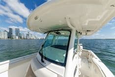 Лучшие предложения покупки яхты Boston Whaler 330 Outrage 33